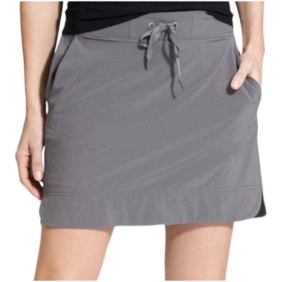 Athleta Dresses & Skirts - Athleta Shadow Gray Midtown SPORT TRAVEL Skort Skirt sz 6